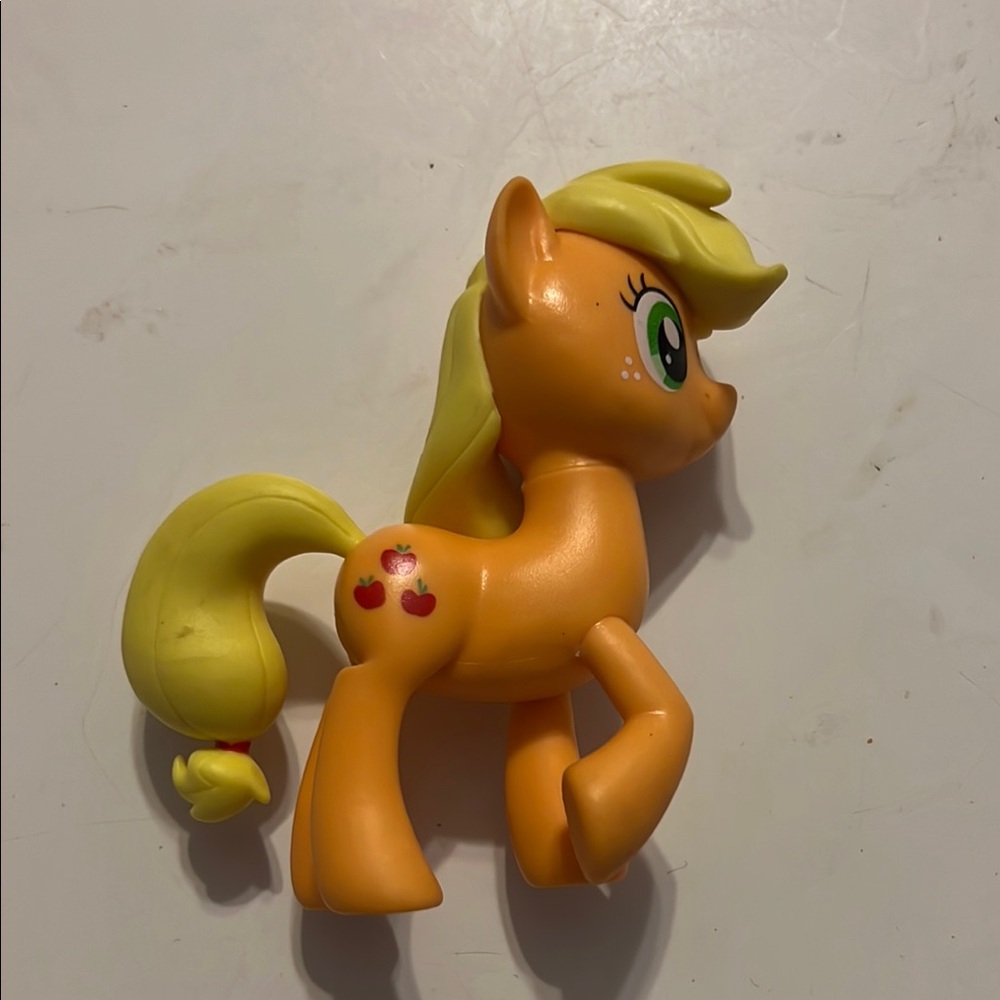 Applejack My Little Pony figure